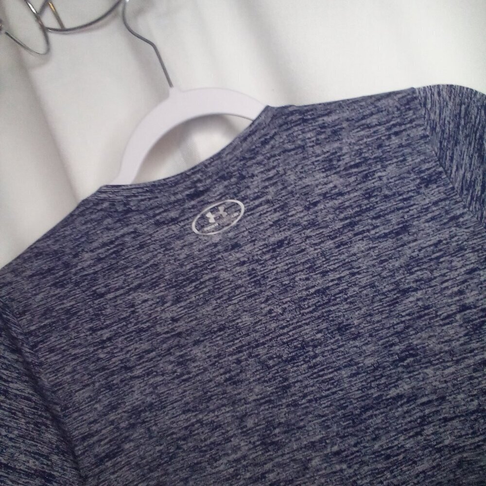 Under Armour Shirt Women S ? V-neck Short Sleeve Active Athletic Blue - Picture 16 of 16